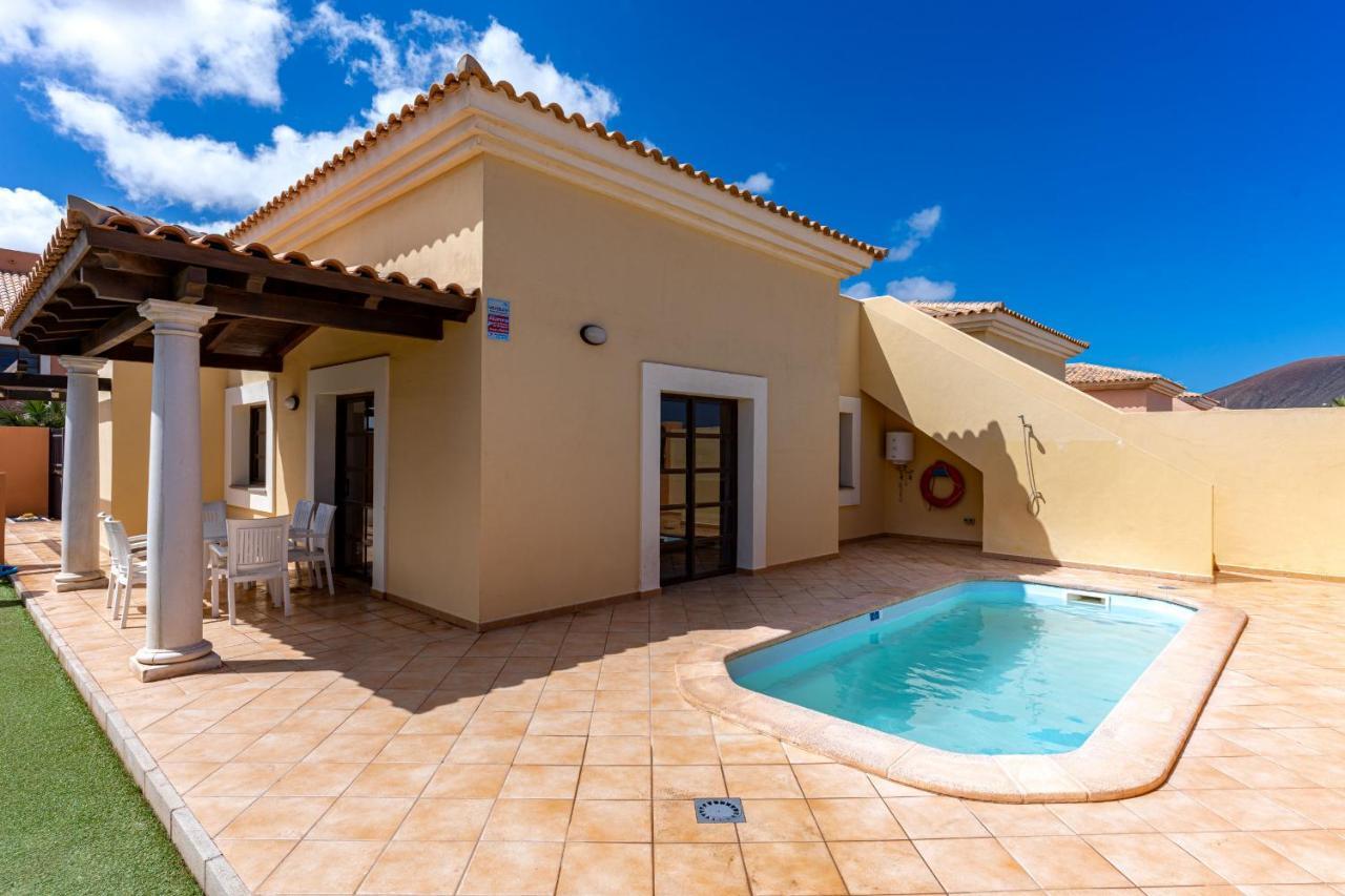 Villa Serenity Private Pool Corralejo By Holidays Home المظهر الخارجي الصورة