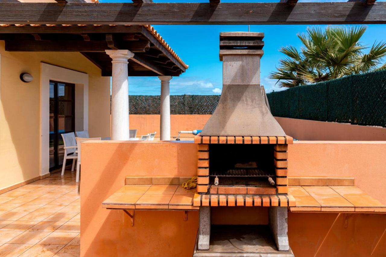 Villa Serenity Private Pool Corralejo By Holidays Home المظهر الخارجي الصورة