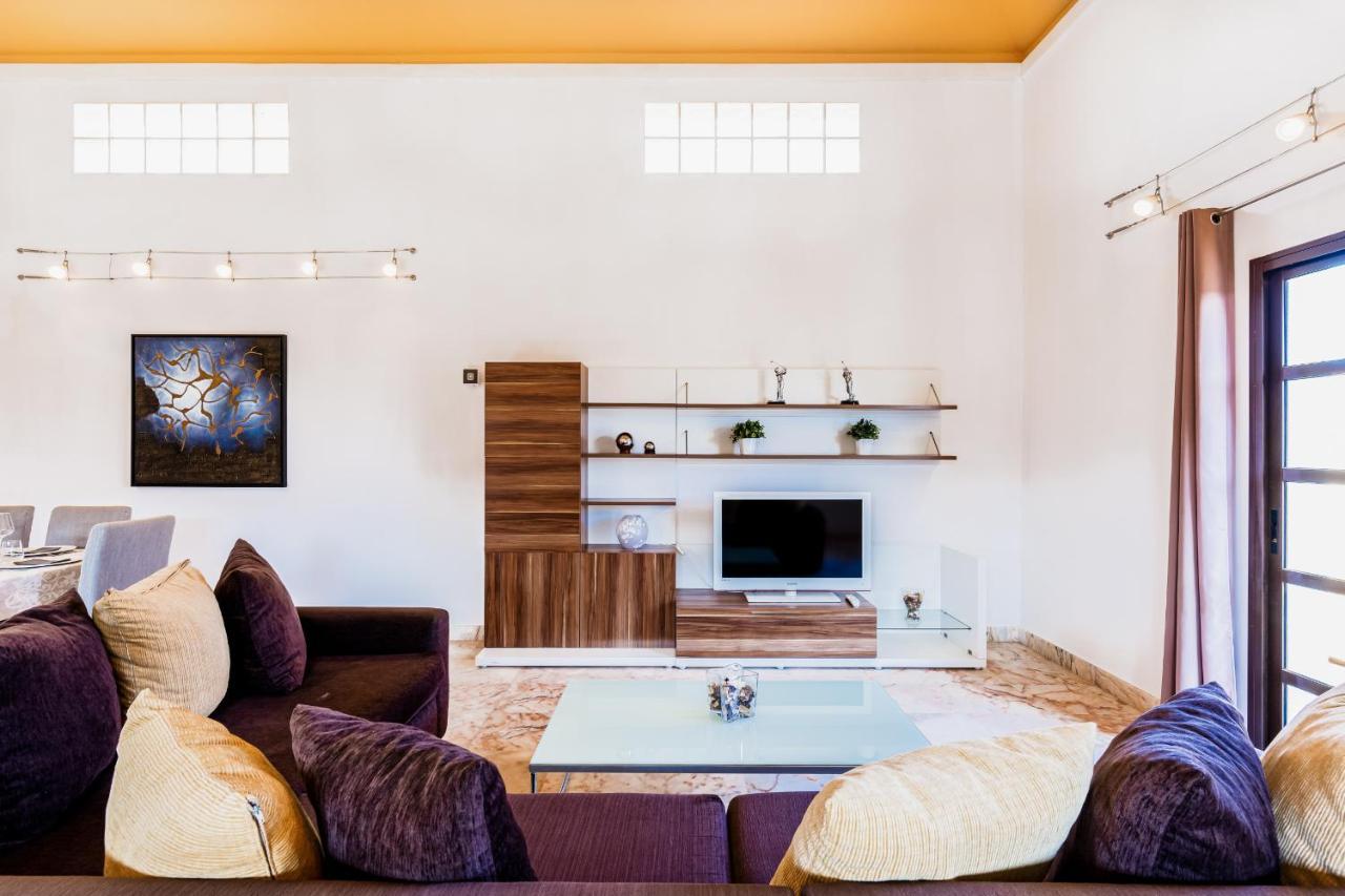 Villa Serenity Private Pool Corralejo By Holidays Home المظهر الخارجي الصورة